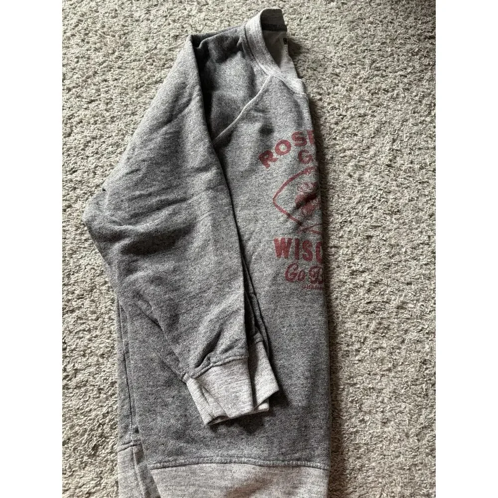 Wisconsin Badgers Rose Bowl Grey Sweatshirt Crew Neck Size Large